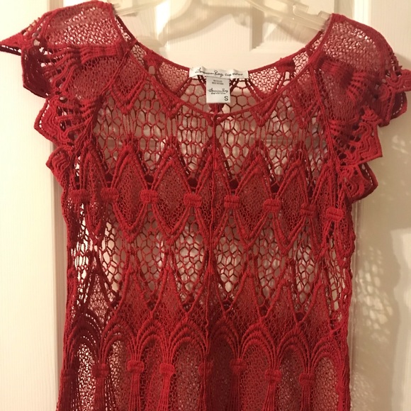 American Rag Tops - ✨SOLD✨ Cute & Flirty Red Crocheted top